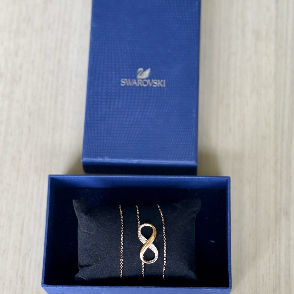 Swarovski Crystal Neckless